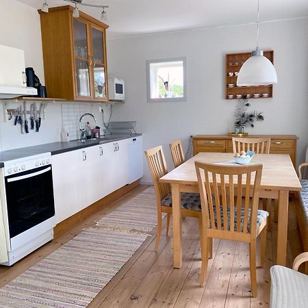 Haeradssaetter Gard 1 Guest House Valdemarsvik Bagian luar foto
