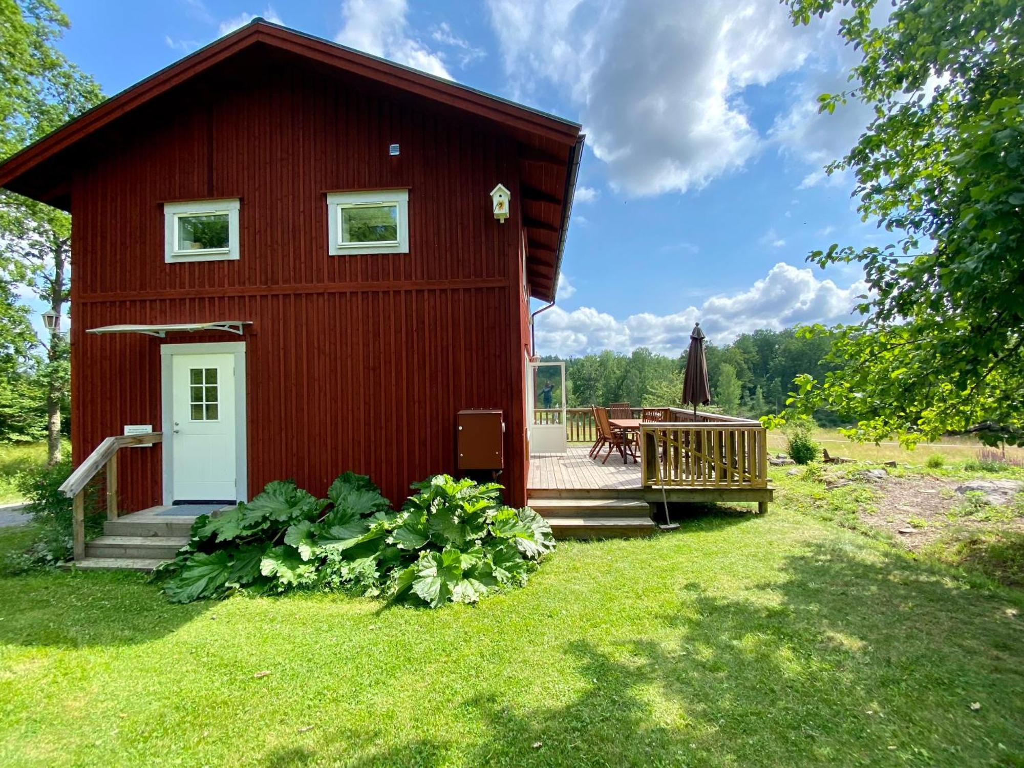 Haeradssaetter Gard 1 Guest House Valdemarsvik Bagian luar foto