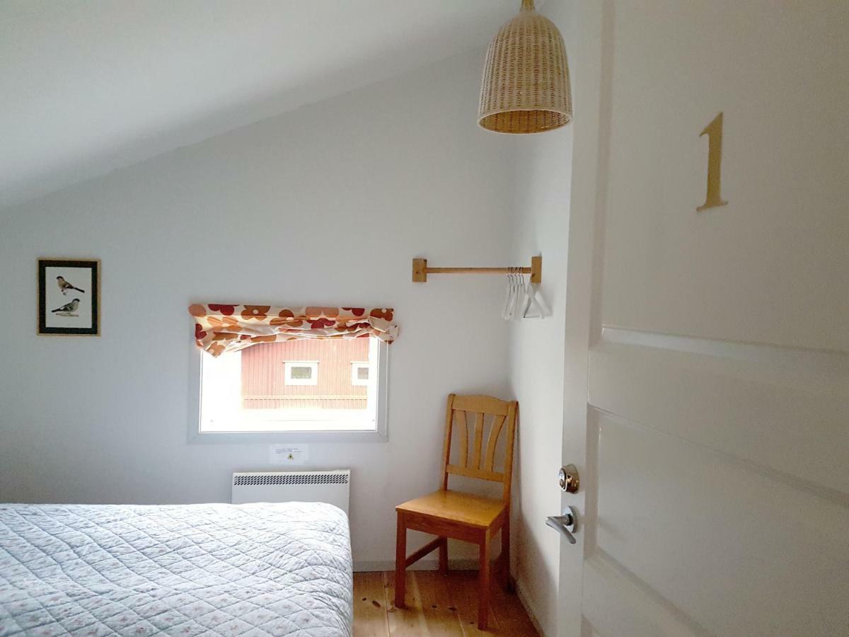 Haeradssaetter Gard 1 Guest House Valdemarsvik Bagian luar foto